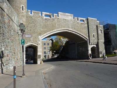 Entrance to old Quebec and city wall