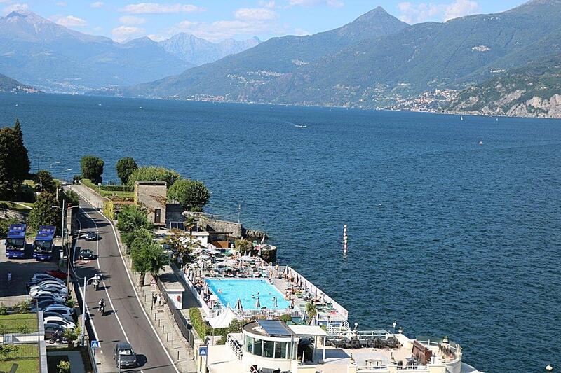 Britannia Excelsior, Lake Como